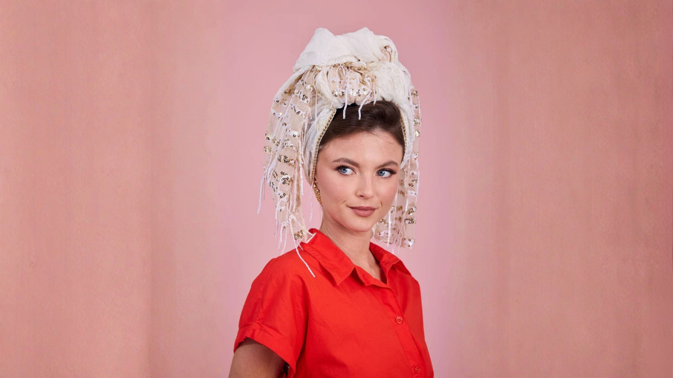 צעיפים לנשים – הרבה מעבר לחורף: השימושים החדשים שאת חייבת להכיר