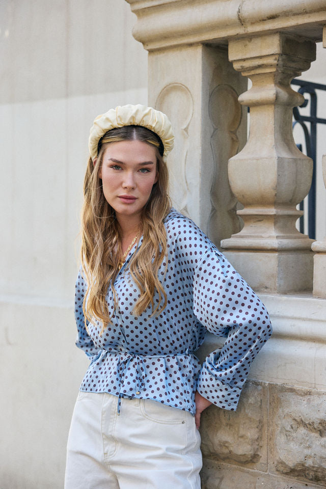 קשת קיילי צהוב חמאה